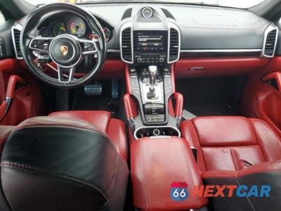 Zdjęcie 8 z 13 samochodu: 2017 PORSCHE CAYENNE SE HYBRID PLATINUM VIN:WP1AE2A27HLA70329 - miniatura