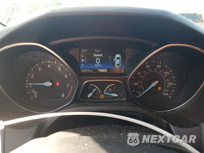 Zdjęcie 9 z 13 samochodu: 2015 FORD FOCUS TITANIUM VIN:1FADP3N26FL275765 - miniatura