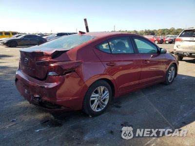 Trzecie zdjęcie samochodu z tyłu: 2019 HYUNDAI ELANTRA SEL VIN:KMHD84LF8KU745958 - miniatura