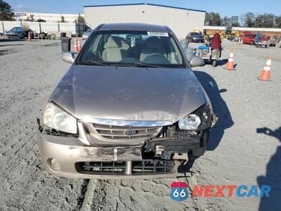 Piąte zdjęcie samochodu w środku: 2006 KIA SPECTRA LX VIN:KNAFE121765315751 - miniatura