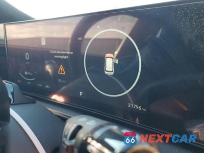 Zdjęcie 9 z 13 samochodu: 2025 HYUNDAI SANTA FE HYBRID CALLIGRAPHY VIN:5NMP54G15SH070845 - miniatura