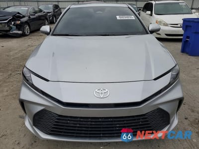 Piąte zdjęcie samochodu w środku: 2025 TOYOTA CAMRY XSE VIN:4T1DAACK9SU106617 - miniatura