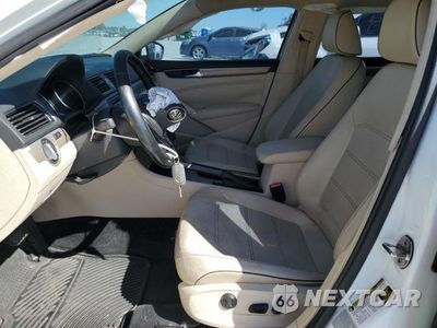 Zdjęcie 7 z 13 samochodu: 2016 VOLKSWAGEN PASSAT SE VIN:1VWBT7A30GC027500 - miniatura