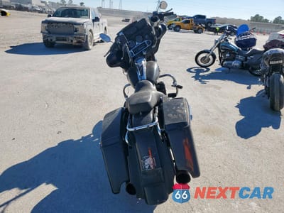 Czwarte zdjęcie samochodu z boku: 2007 HARLEY-DAVIDSON FLHTCUI VIN:1HD1FC4137Y688898 - miniatura
