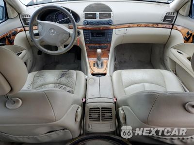 Zdjęcie 8 z 12 samochodu: 2003 MERCEDES-BENZ E 320 VIN:WDBUF65J23A310409 - miniatura