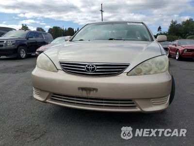 Piąte zdjęcie samochodu w środku: 2006 TOYOTA CAMRY LE VIN:4T1BE32KX6U126390 - miniatura