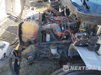 Zdjęcie 12 z 13 samochodu: 2016 INTERNATIONAL 4000 4300 - SEMI TRUCK VIN:1HTMMMML7GH219943 - miniatura