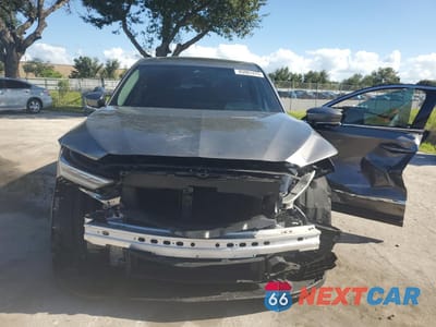 Piąte zdjęcie samochodu w środku: 2025 ACURA MDX VIN:5J8YD9H37SL007007 - miniatura