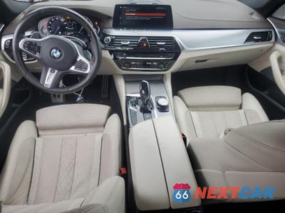 Zdjęcie 8 z 11 samochodu: 2018 BMW Motorrad M550XI VIN:WBAJB9C52JG463631 - miniatura