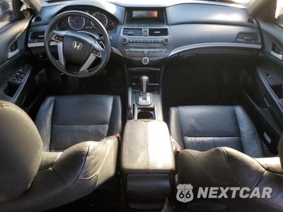 Zdjęcie 8 z 14 samochodu: 2012 HONDA ACCORD SE VIN:1HGCP2F60CA240102 - miniatura