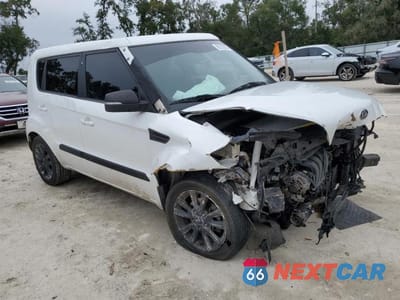 Czwarte zdjęcie samochodu z boku: 2012 KIA SOUL + VIN:KNDJT2A64C7388517 - miniatura