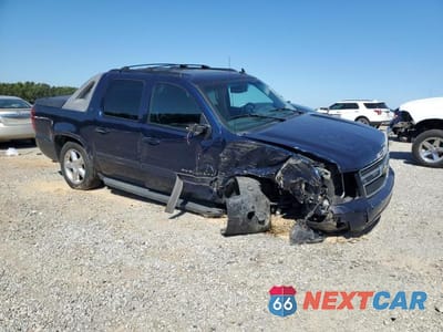 Czwarte zdjęcie samochodu z boku: 2011 CHEVROLET AVALANCHE LT VIN:3GNMCFE07BG216356 - miniatura