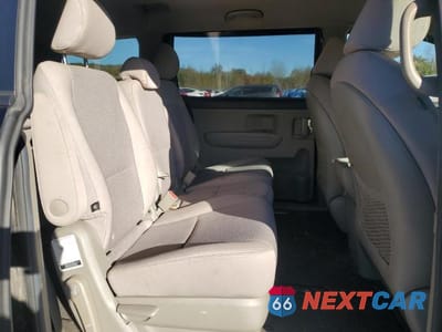 Zdjęcie 11 z 12 samochodu: 2017 KIA SEDONA LX VIN:KNDMB5C13H6306888 - miniatura