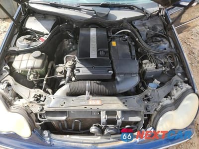 Zdjęcie 11 z 11 samochodu: 2005 MERCEDES-BENZ C 230K SPORT SEDAN VIN:WDBRF40JX5F717417 - miniatura