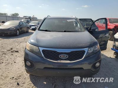 Piąte zdjęcie samochodu w środku: 2011 KIA SORENTO EX VIN:5XYKU4A23BG004853 - miniatura