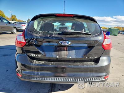 Zdjęcie 6 z 14 samochodu: 2012 FORD FOCUS TITANIUM VIN:1FAHP3N22CL145396 - miniatura