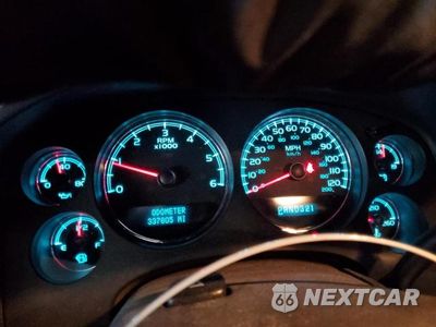 Zdjęcie 9 z 11 samochodu: 2008 GMC SIERRA K1500 VIN:2GTEK19J381241892 - miniatura
