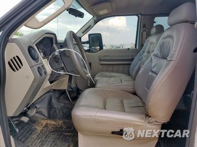 Zdjęcie 7 z 12 samochodu: 2008 FORD SUPER DUTY F-350 W/S VIN:1FTWX32R08EB38672 - miniatura