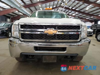 Piąte zdjęcie samochodu w środku: 2013 CHEVROLET SILVERADO K2500 HEAVY DUTY VIN:1GC0KVCG7DZ164041 - miniatura