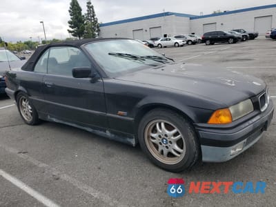 Czwarte zdjęcie samochodu z boku: 1995 BMW 325 IC AUTOMATIC VIN:WBABJ6328SJD44422 - miniatura