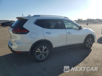 Trzecie zdjęcie samochodu z tyłu: 2019 NISSAN ROGUE S VIN:5N1AT2MV2KC768315 - miniatura