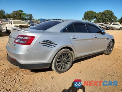 Trzecie zdjęcie samochodu z tyłu: 2019 FORD TAURUS LIMITED VIN:1FAHP2J88KG116044 - miniatura