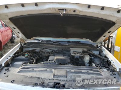 Zdjęcie 11 z 14 samochodu: 2017 CHEVROLET SILVERADO K2500 HEAVY DUTY VIN:1GC2KUEG9HZ334051 - miniatura