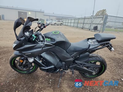 Trzecie zdjęcie samochodu z tyłu: 2015 KAWASAKI ZX1000 M VIN:JKAZXCM18FA006049 - miniatura