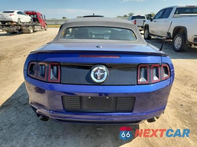 Zdjęcie 6 z 12 samochodu: 2014 FORD MUSTANG VIN:1ZVBP8EM1E5291517 - miniatura