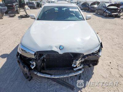 Piąte zdjęcie samochodu w środku: 2019 BMW 540 XI VIN:WBAJE7C55KWW14156 - miniatura