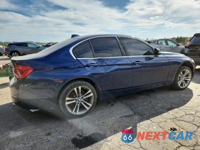 Trzecie zdjęcie samochodu z tyłu: 2017 BMW 340 XI VIN:WBA8B7C37HK806555 - miniatura