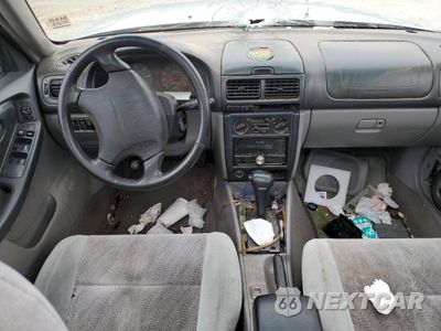 Zdjęcie 8 z 12 samochodu: 2002 SUBARU FORESTER S VIN:JF1SF65672H729372 - miniatura