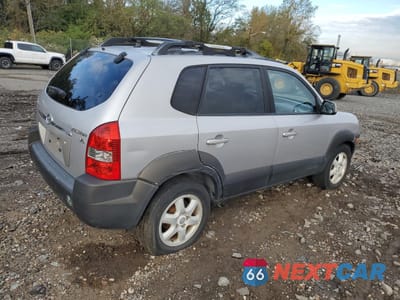 Trzecie zdjęcie samochodu z tyłu: 2005 HYUNDAI TUCSON GLS VIN:KM8JN12D45U223004 - miniatura