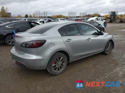 Trzecie zdjęcie samochodu z tyłu: 2011 MAZDA 3 I VIN:JM1BL1VF1B1425372 - miniatura