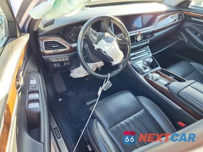 Zdjęcie 8 z 12 samochodu: 2019 GENESIS G90 ULTIMATE VIN:KMTF54JH1KU054122 - miniatura