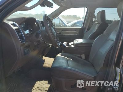 Zdjęcie 7 z 14 samochodu: 2021 RAM 2500 LARAMIE VIN:3C6UR5FL2MG612618 - miniatura