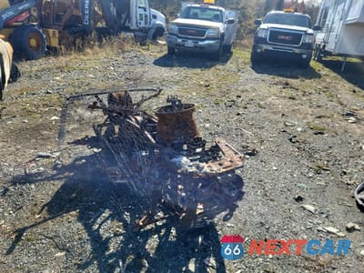 Zdjęcie 8 z 10 samochodu: 2004 POLARIS SPORTSMAN 500 RSE VIN:4XACH50A04B237889 - miniatura