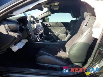 Zdjęcie 7 z 11 samochodu: 2025 TOYOTA GR 86 PREMIUM VIN:JF1ZNBE12S8753965 - miniatura