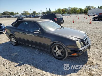 Czwarte zdjęcie samochodu z boku: 2002 MERCEDES-BENZ CLK 430 VIN:WDBLK70G72T121301 - miniatura