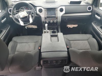 Zdjęcie 8 z 14 samochodu: 2015 TOYOTA TUNDRA CREWMAX SR5 VIN:5TFDW5F19FX434401 - miniatura