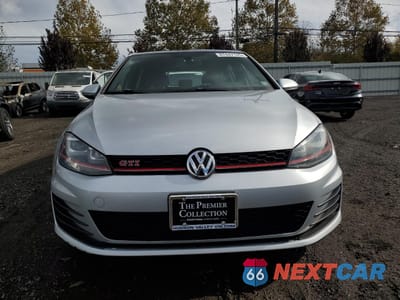 Piąte zdjęcie samochodu w środku: 2016 VOLKSWAGEN GTI S/SE VIN:3VW447AU9GM060797 - miniatura