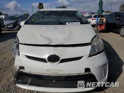Piąte zdjęcie samochodu w środku: 2015 TOYOTA PRIUS VIN:JTDKN3DU7F0407573 - miniatura