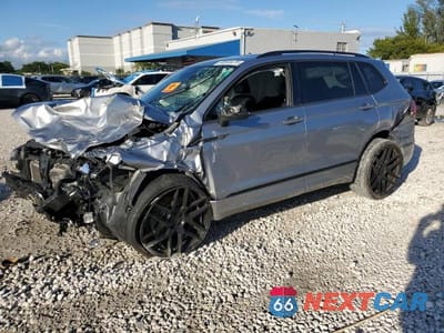 2022 VOLKSWAGEN TIGUAN SE R-LINE BLACK 3VVCB7AXXNM000959 - główne zdjęcie licytacji z USA - miniatura