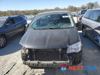 Piąte zdjęcie samochodu w środku: 2017 DODGE GRAND CARAVAN SE VIN:2C4RDGBG6HR780358 - miniatura