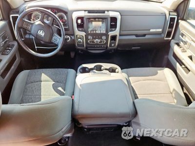 Zdjęcie 8 z 12 samochodu: 2016 RAM 1500 SLT VIN:3C6RR6LT6GG292823 - miniatura