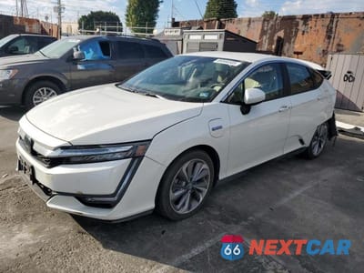 2018 HONDA CLARITY TOURING JHMZC5F34JC008355 - główne zdjęcie licytacji z USA - miniatura