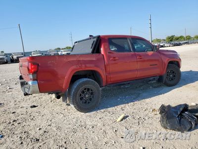 Trzecie zdjęcie samochodu z tyłu: 2021 TOYOTA TACOMA DOUBLE CAB VIN:5TFAZ5CN8MX114730 - miniatura