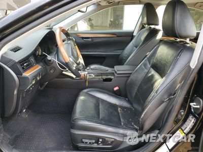 Zdjęcie 7 z 14 samochodu: 2014 LEXUS ES 300H VIN:JTHBW1GG1E2051534 - miniatura
