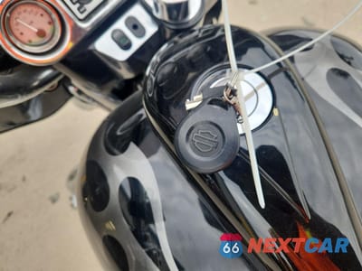 Zdjęcie 8 z 9 samochodu: 2007 HARLEY-DAVIDSON FLHX VIN:1HD1KB4127Y718513 - miniatura