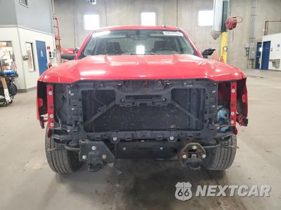 Piąte zdjęcie samochodu w środku: 2016 CHEVROLET SILVERADO K1500 LT VIN:1GCVKREC0GZ256538 - miniatura